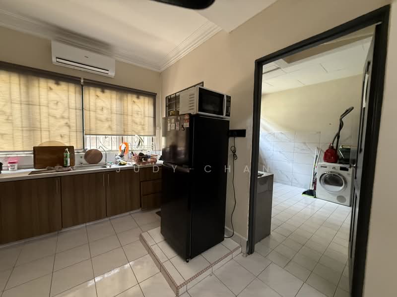 2-storey Terraced House for Rent in Taipan Business Centre (Subang Jaya) - Judy Chan - Kitchen - PropertyGuru.com.my