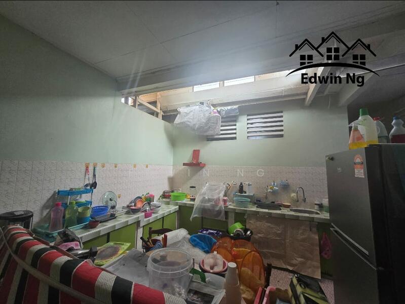 Cluster House for Sale in Tanjung Bungah (Penang) - Edwin Ng - Kitchen - PropertyGuru.com.my