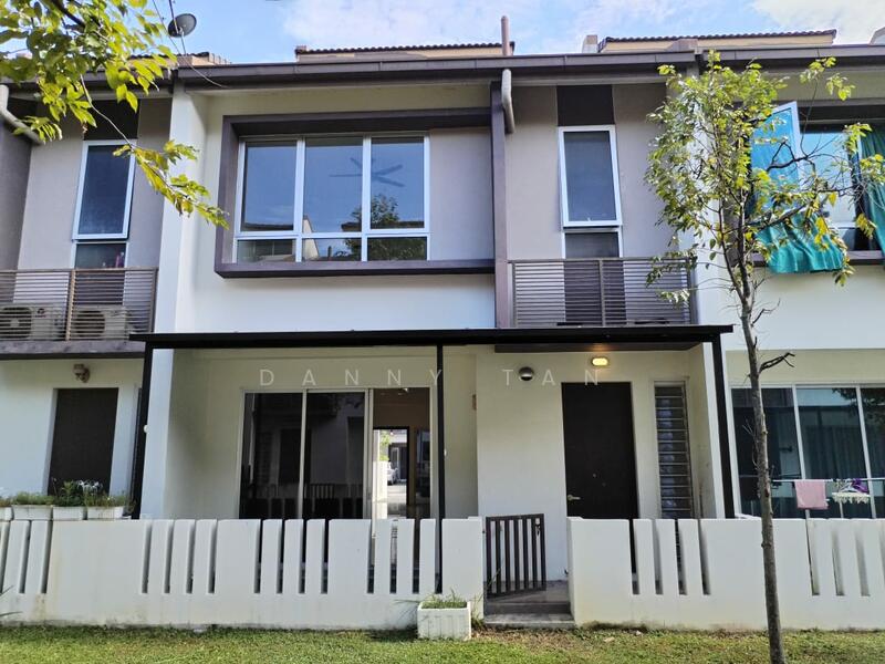 Terraced House for Sale in Bandar Tropicana Aman (Telok Panglima Garang) - Danny Tan - Exterior - PropertyGuru.com.my