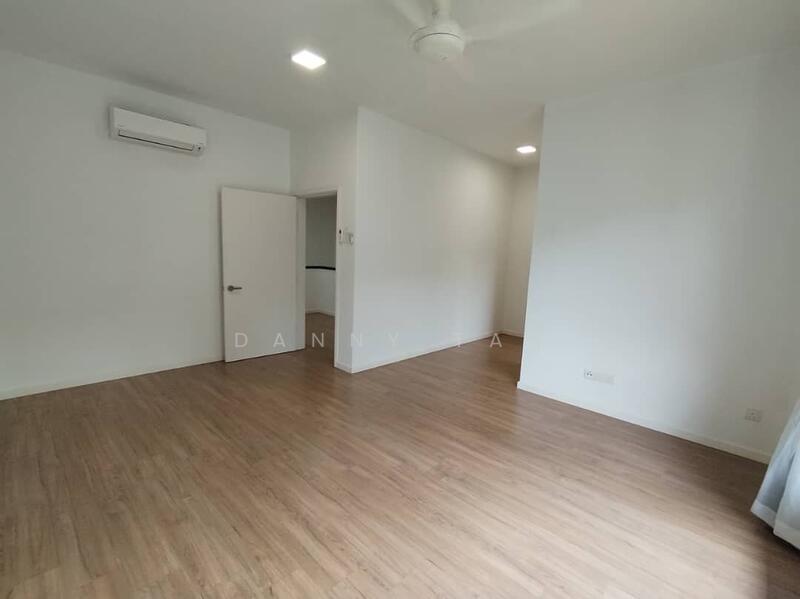 Terraced House for Sale in Bandar Tropicana Aman (Telok Panglima Garang) - Danny Tan - Interior - PropertyGuru.com.my