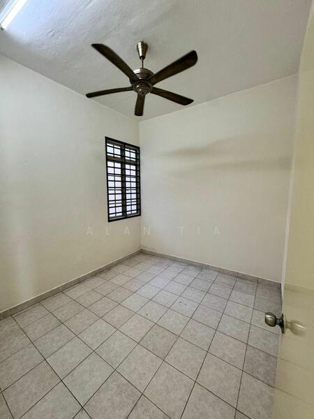 Rumah Teres untuk Dijual di Taman Desa Tebrau (Tebrau) - Alan Tia - PropertyGuru.com.my
