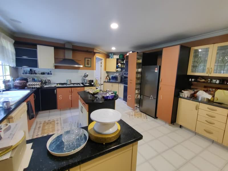 Rumah Banglo untuk Dijual di Taman Bukit Pantai (Bangsar) - Selina Chai - Kitchen - PropertyGuru.com.my