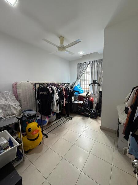 Untuk Dijual - FAR EAST (ULU TIRAM) SDN BHD