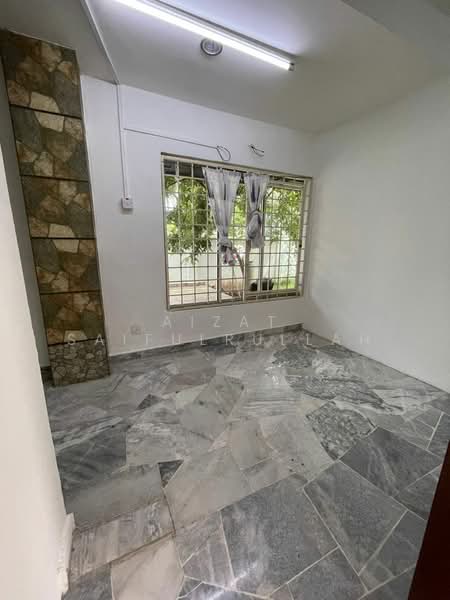 2-storey Terraced House for Sale in Usj 14 (Subang Jaya) - Aizat Saifulrullah - Interior - PropertyGuru.com.my
