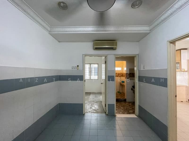 2-storey Terraced House for Sale in Usj 14 (Subang Jaya) - Aizat Saifulrullah - Interior - PropertyGuru.com.my