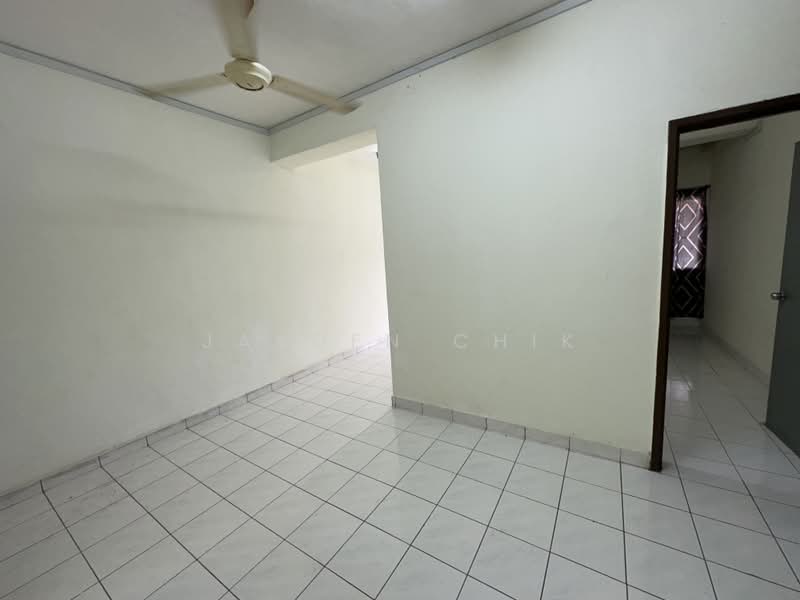 Apartment for Rent at Taman Lembah Maju 600 Apartment - Jayden Chik - Interior - PropertyGuru.com.my