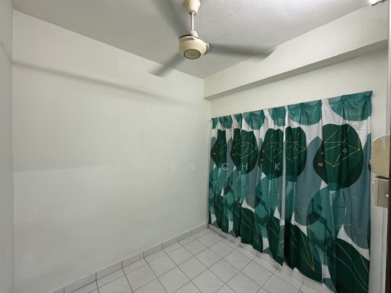 Apartment for Rent at Taman Lembah Maju 600 Apartment - Jayden Chik - Interior - PropertyGuru.com.my