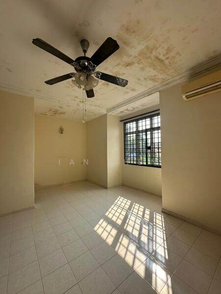 Untuk Dijual - Bukit Indah