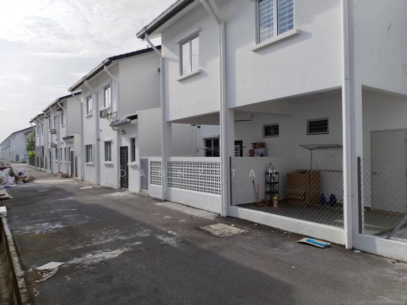Rumah Teres 2 Tingkat untuk Disewa di Bandar Rimbayu (Telok Panglima Garang) - Danny Tan - Exterior - PropertyGuru.com.my