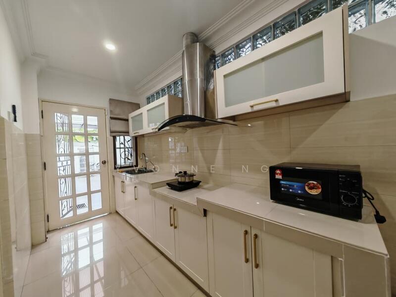 Semi-Detached House for Rent in Taman Universiti Ss3 (Petaling Jaya) - Yvonne Ng - Kitchen - PropertyGuru.com.my