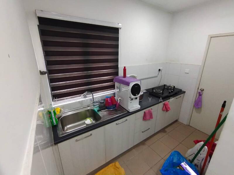 Rumah Teres 2-Tingkat untuk Dijual di Puchong (Selangor) - Nicholas Yap - Kitchen - PropertyGuru.com.my