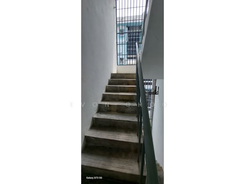 Shop / Office for Rent in Kuchai Lama (Kuala Lumpur) - Evon Choo - Corridor - PropertyGuru.com.my