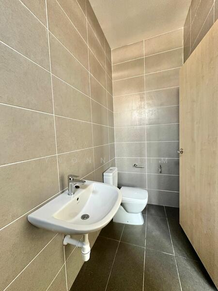 For Sale - AUSTIN MUTIARA