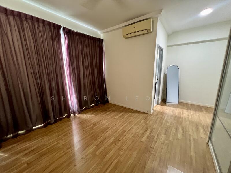 The Saffron untuk Untuk Disewa - RM 2,300 /bulan, Feb 2026 - Master Bedroom  - PropertyGuru.com.my