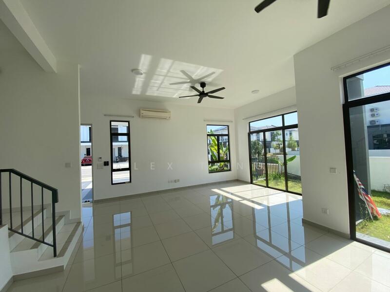 Regent Garden Garden Home @ Eco Grandeur untuk Untuk Disewa - RM 2,300 /bulan, Mac 2026 - Living Room - PropertyGuru.com.my