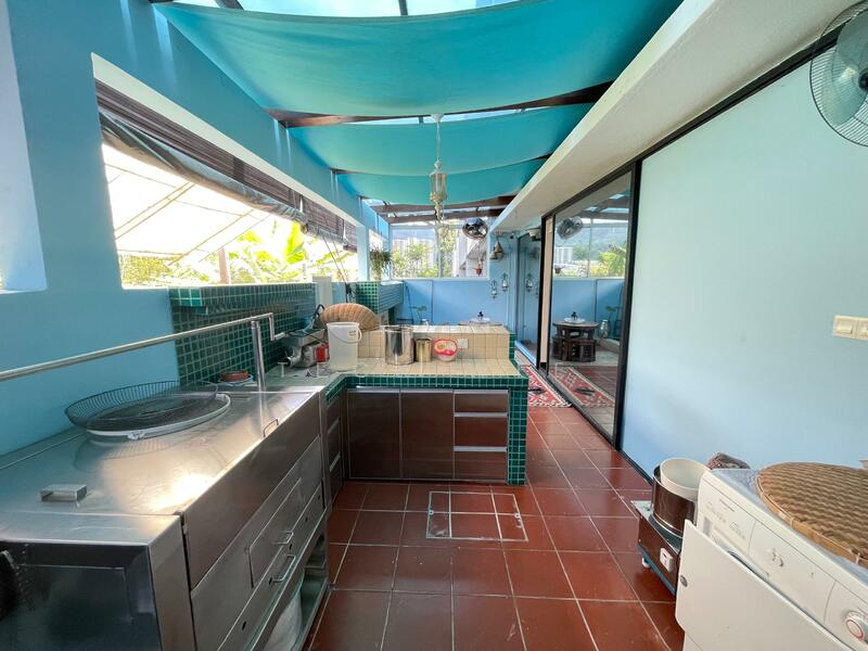 3-storey Terraced House for Sale in Melawati (Selangor) - Teck Wee - Kitchen - PropertyGuru.com.my