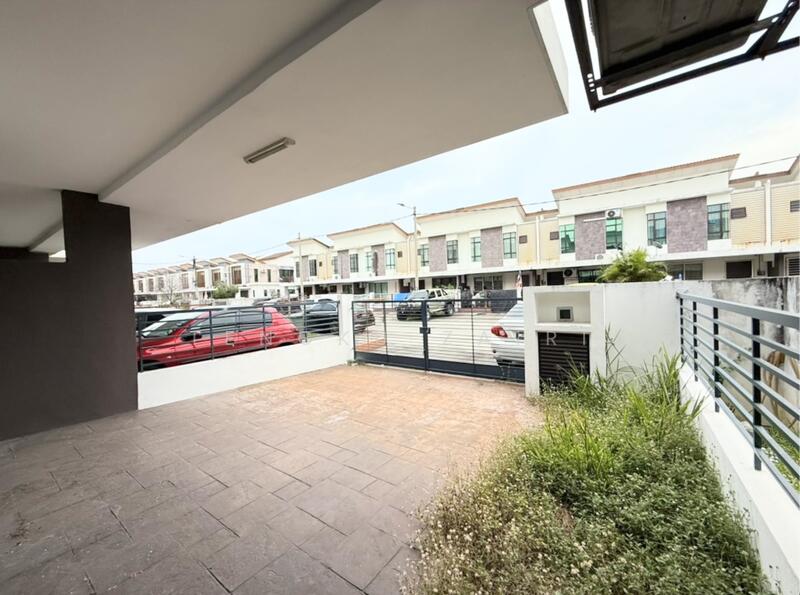2-storey Terraced House for Sale in Taman Saujana KLIA (Sepang) - Tengku Zairi - Exterior - PropertyGuru.com.my