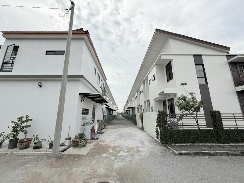 2-storey Terraced House for Sale in Taman Saujana KLIA (Sepang) - Tengku Zairi - Exterior - PropertyGuru.com.my