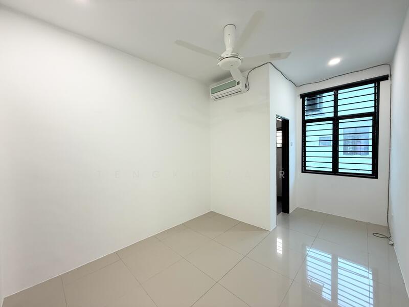 2-storey Terraced House for Sale in Taman Saujana KLIA (Sepang) - Tengku Zairi - Interior - PropertyGuru.com.my