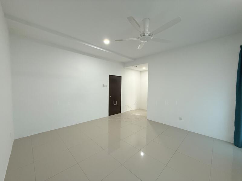 2-storey Terraced House for Sale in Taman Saujana KLIA (Sepang) - Tengku Zairi - Interior - PropertyGuru.com.my