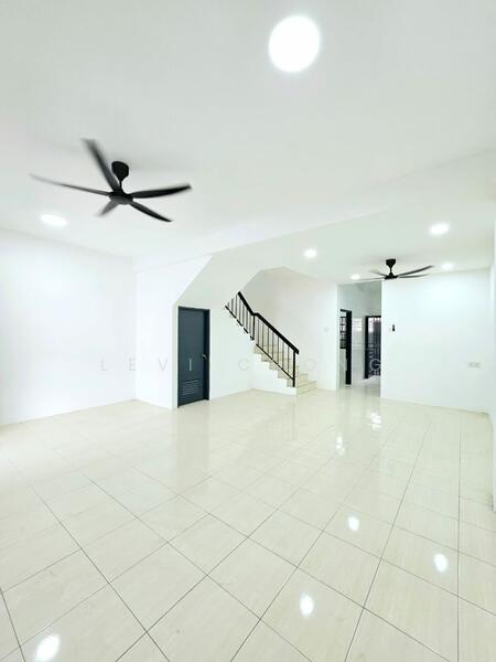 2-storey Terraced House for Sale in Bandar Baru Sri Klebang (Chemor) - Levi Chong - Living Room - PropertyGuru.com.my