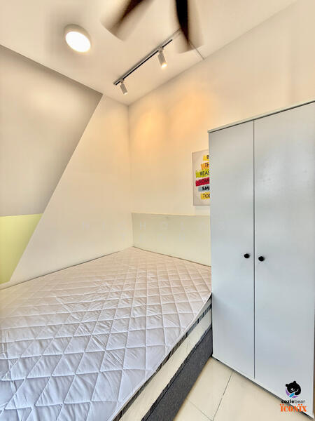 Service Residence for Rent at Seiring Residensi - Nicholas Teoh - Medium Bedroom (no aircond) - PropertyGuru.com.my