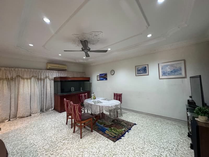 Bungalow for Sale in Klebang (Melaka) - BL Bong - Living Room - PropertyGuru.com.my