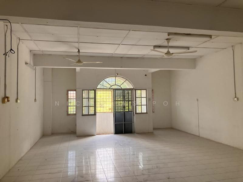 Shop for Rent in Ipoh (Perak) - Nicholas Poh - Interior - PropertyGuru.com.my