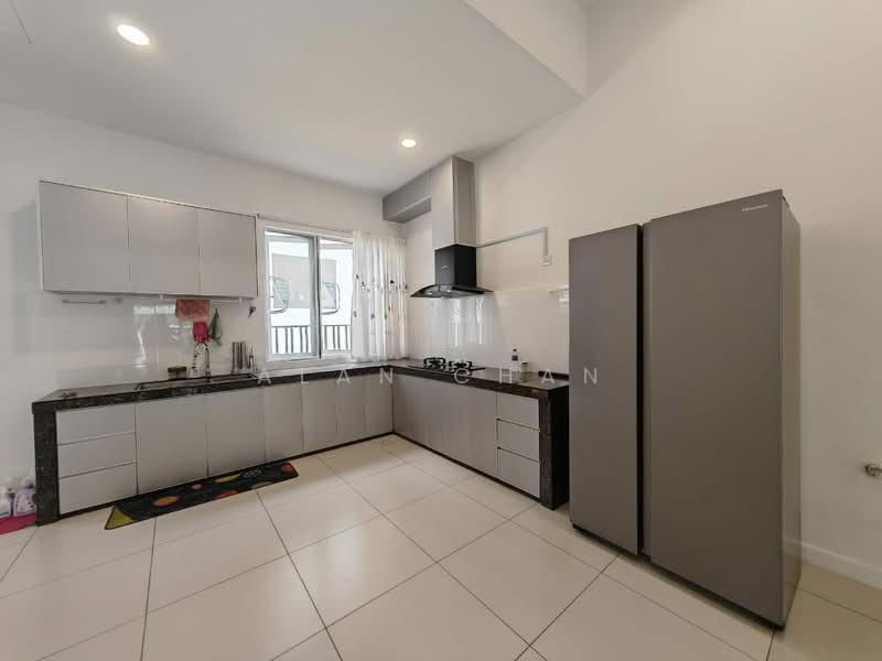 2-storey Terraced House for Rent in 16 Sierra (Puchong) - Alan Chan - Kitchen - PropertyGuru.com.my