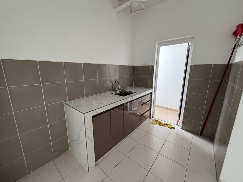 Apartment for Sale at Impian Titanium - Joey Wong - Kitchen - PropertyGuru.com.my