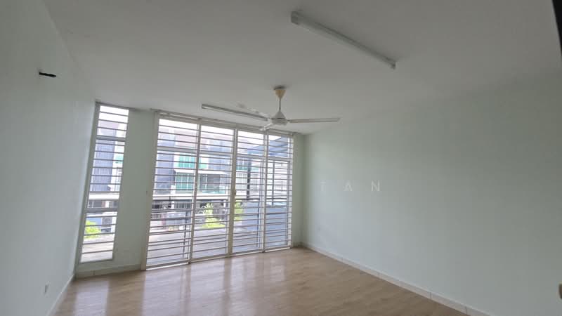 Bangi Avenue 3 Storey @ Taman Bangi Avenue untuk Untuk Dijual - RM 585,000, Mac 2026 - Interior - PropertyGuru.com.my