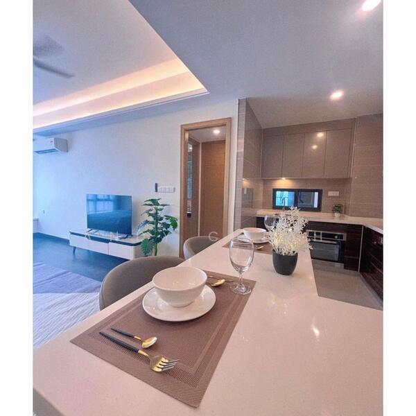 R&F Princess Cove Phase 2-Seine Region untuk Untuk Disewa - RM 2,700 /bulan, Mac 2026 - Living Room - PropertyGuru.com.my