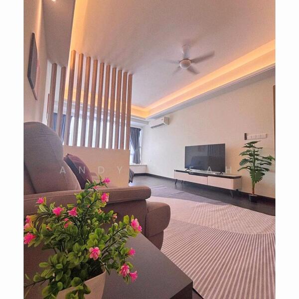 R&F Princess Cove Phase 2-Seine Region untuk Untuk Disewa - RM 2,700 /bulan, Mac 2026 - Living Room - PropertyGuru.com.my
