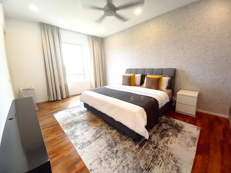 Rumah Teres 3 Tingkat untuk Dijual di Tamansari (Rawang) - Nazatul Afzan - PropertyGuru.com.my
