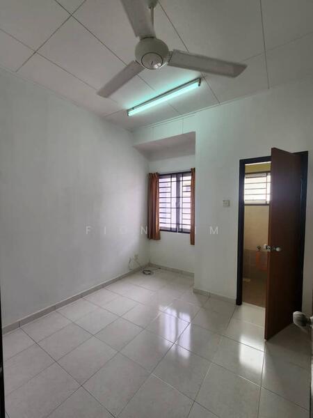For Rent - Taman Setia Indah