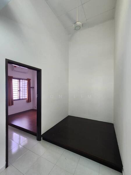 For Rent - Taman Setia Indah