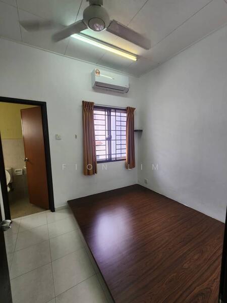 For Rent - Taman Setia Indah