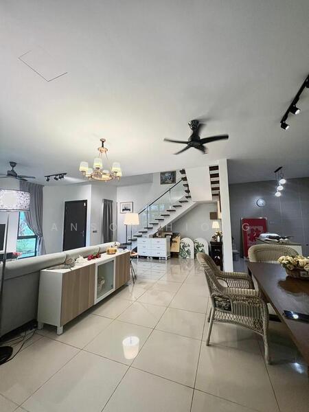 Untuk Disewa - Estuari Gardens