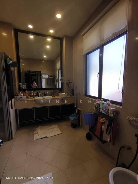 For Sale - Lakeside Residences Kota Kemuning Shah Alam