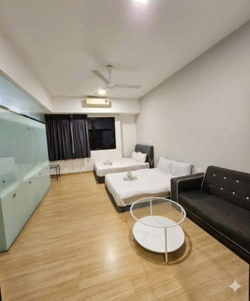 Kondominium untuk Dijual di Encorp Strand Residence - Geralyn Chionh - Bedroom - PropertyGuru.com.my