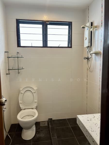 Bungalow for Sale in SS1 (Petaling Jaya) - Bernisa Bon - Bathroom - PropertyGuru.com.my