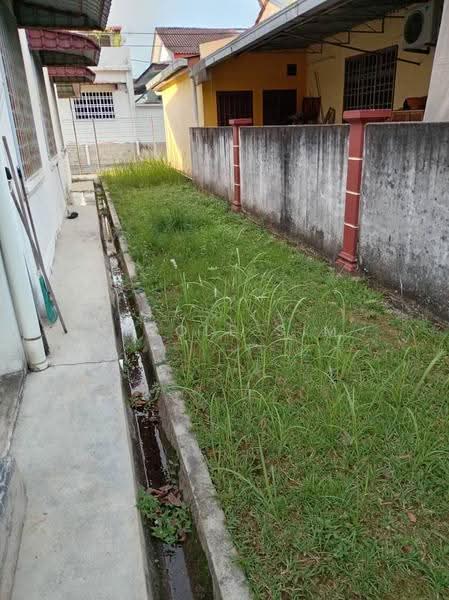 2-storey Terraced House for Sale in Taman Bukit Galena (Seremban) - Nicole Sim - Exterior - PropertyGuru.com.my
