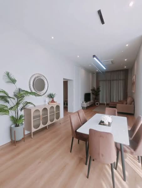 Townhouse for Sale in Moyan (Kuching) - Leslie Loi - Living Room - PropertyGuru.com.my