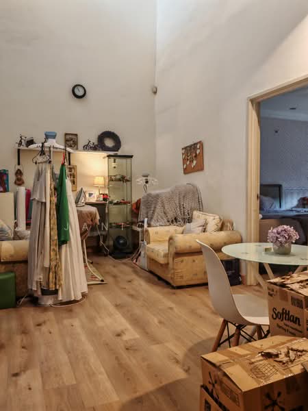 Rumah Teres 2 Tingkat untuk Dijual di Kota Kemuning (Shah Alam) - Janice Lam - Living Room - PropertyGuru.com.my