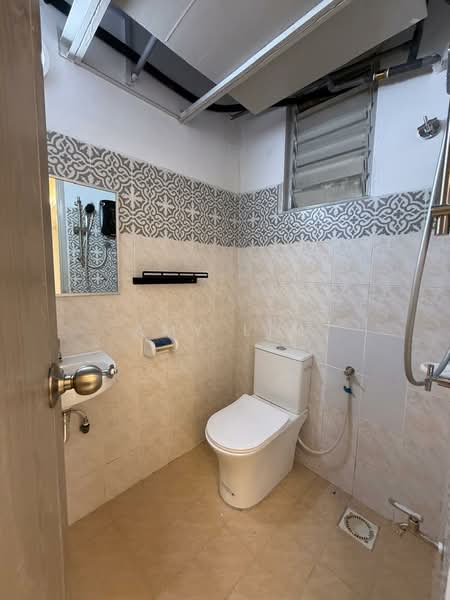 Apartment for Rent at Vista Pinggiran Apartment - Amy Lim - Bathroom - PropertyGuru.com.my