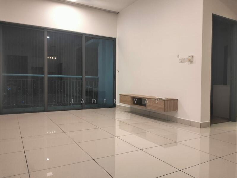 The Link 2 Residences untuk Untuk Dijual - RM 520,000, Apr 2026 - Living Room - PropertyGuru.com.my