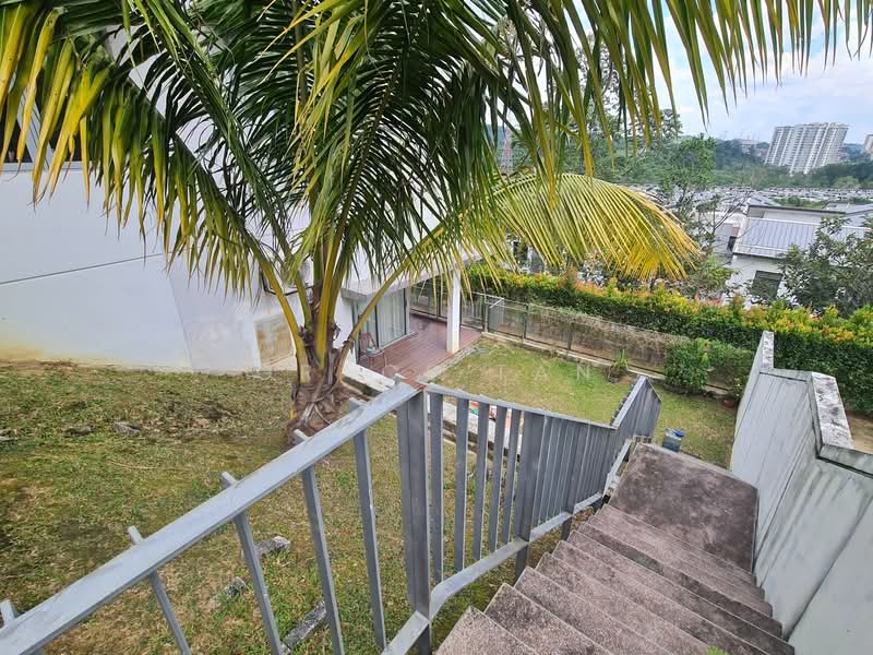 3-storey Terraced House for Sale in Seri Kembangan (Selangor) - Grace Tan - PropertyGuru.com.my