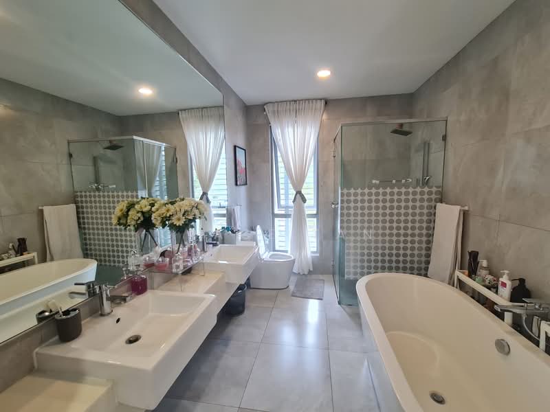 3-storey Terraced House for Sale in Seri Kembangan (Selangor) - Grace Tan - PropertyGuru.com.my