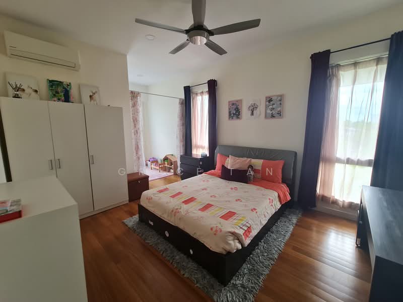 3-storey Terraced House for Sale in Seri Kembangan (Selangor) - Grace Tan - PropertyGuru.com.my