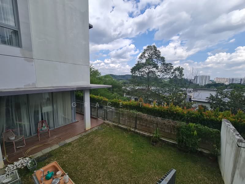 3-storey Terraced House for Sale in Seri Kembangan (Selangor) - Grace Tan - PropertyGuru.com.my